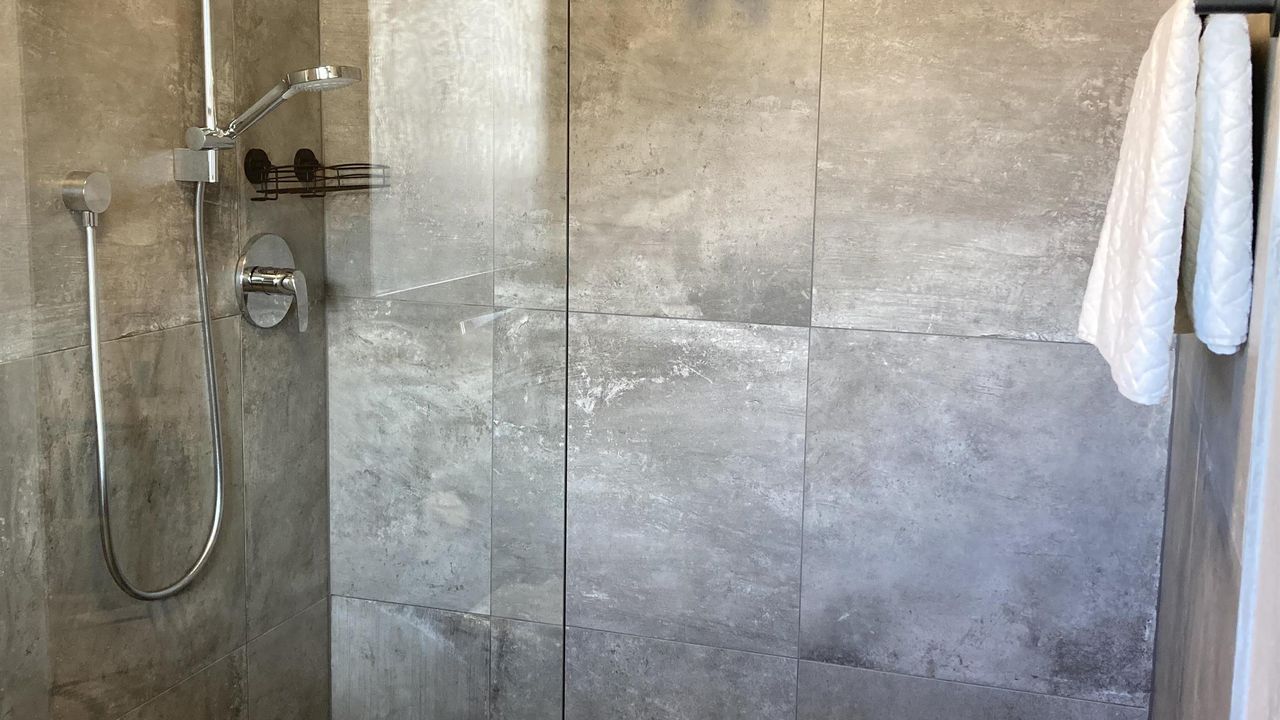 Dusche Dusche